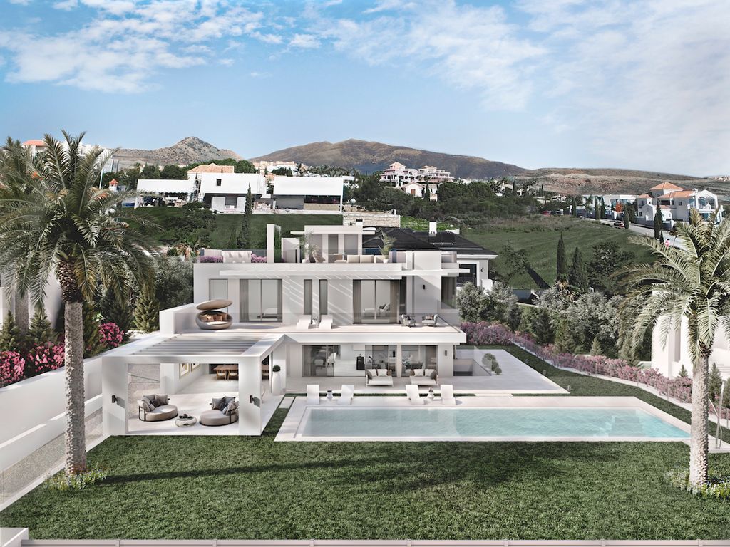 Luxuriöse Villa 5 Schlafzimmer zu verkaufen in Marbella Spanien