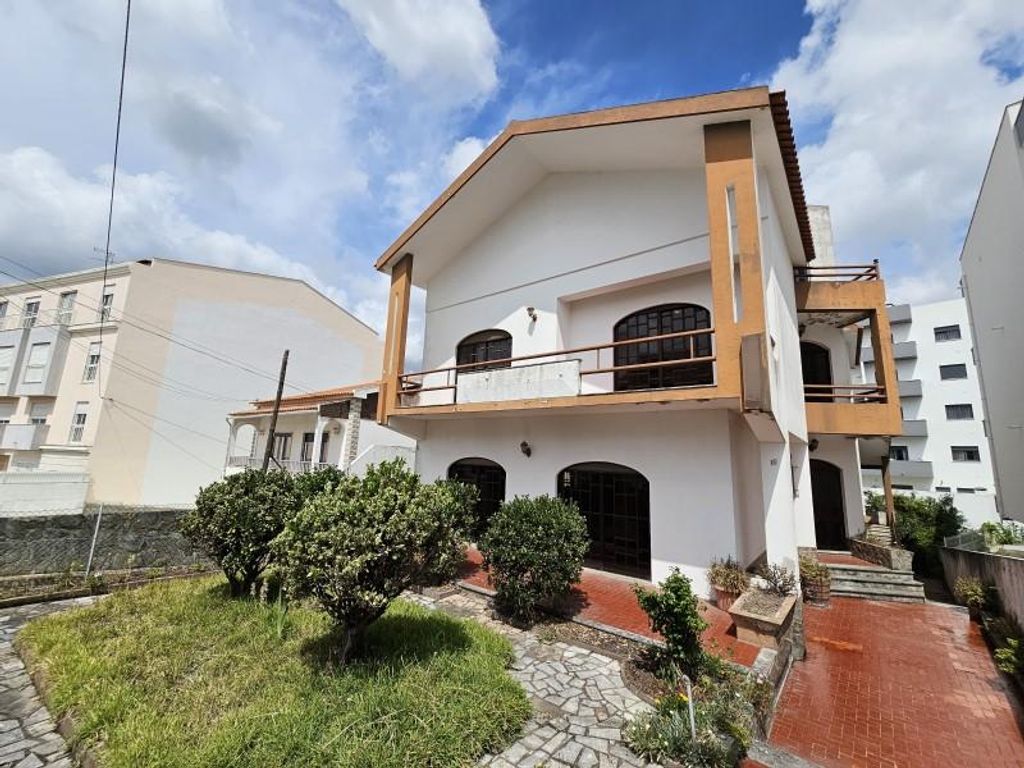 5 Room Luxury House For Sale In Fonte Luminosa Caldas Da Rainha