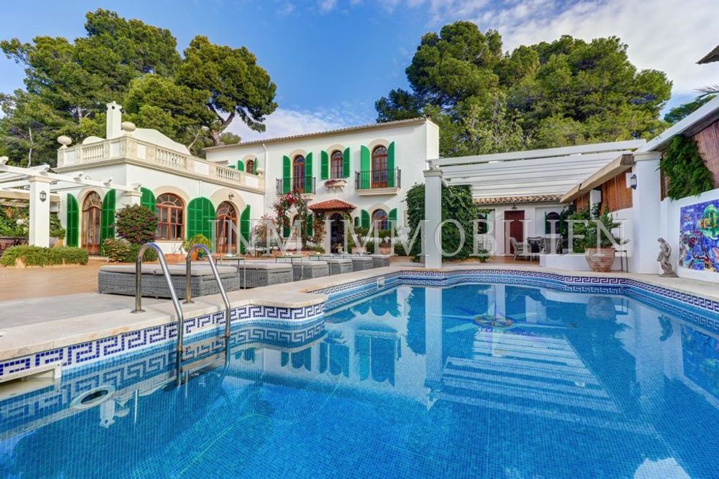 Luxuriöse 8 Zimmern Villa zu verkaufen in Palma de Mallorca Spanien