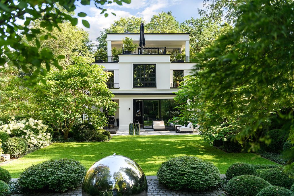 Luxus Haus Mit Zimmern Zu Vermieten In M Nchen Deutschland