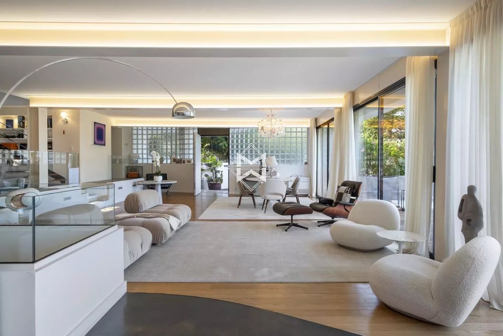 Luxuri Se Villa Schlafzimmer Zu Verkaufen In Cannes Provence Alpes