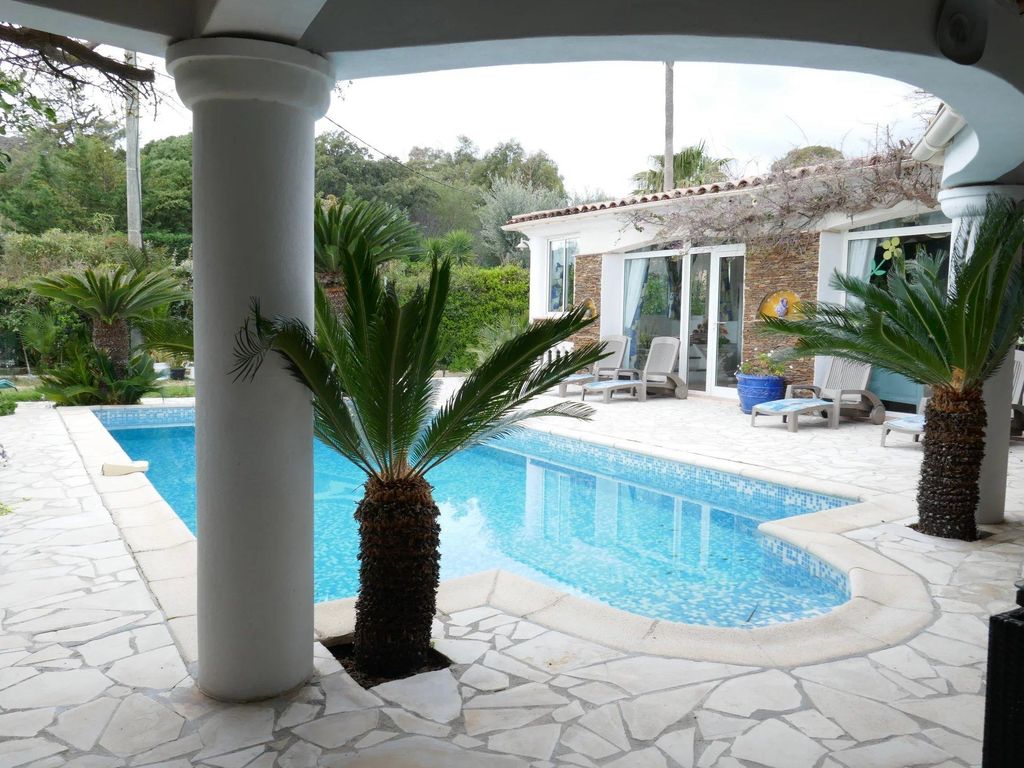 Prestigiosa Villa Di Mq In Vendita Sainte Maxime Provenza Alpi