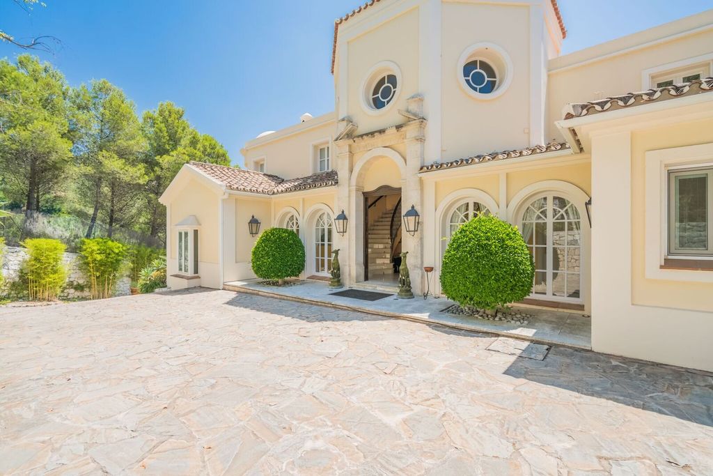 Villa Chalet De Lujo 993 M2 En Venta The Golden Mile Marbella