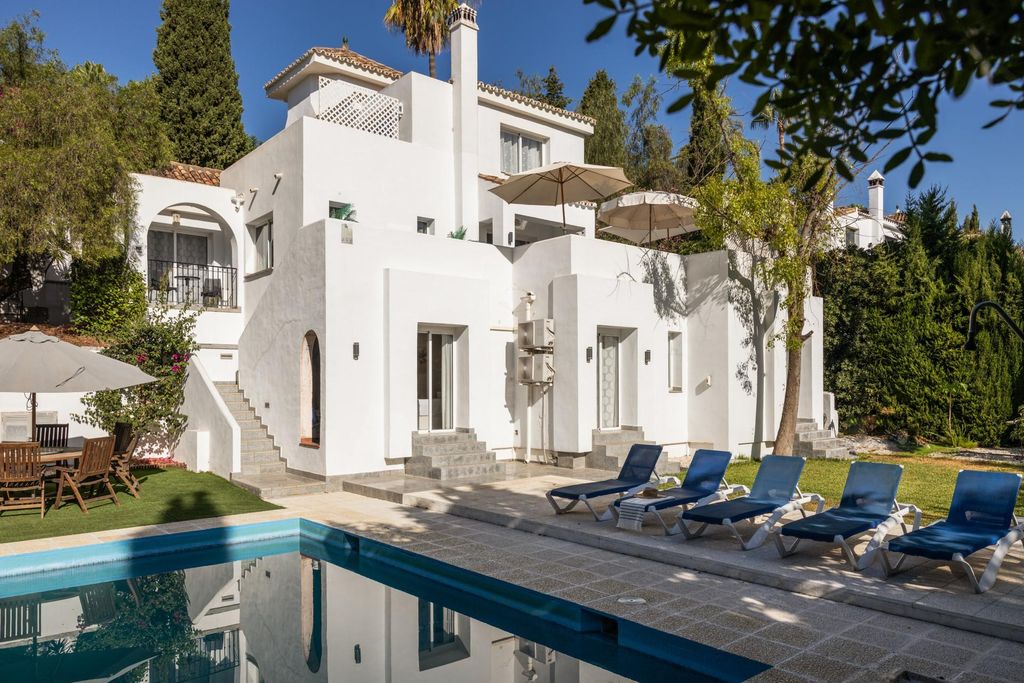 Luxuri Se Zimmern Villa Zu Verkaufen In Marbella Spanien