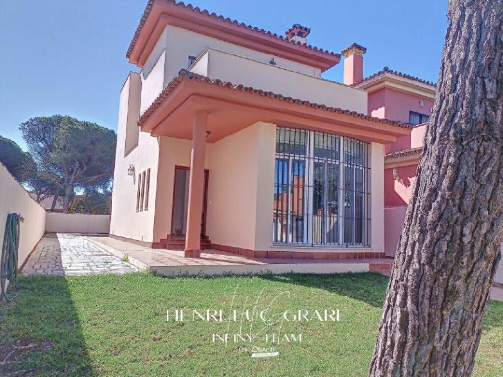 Villa Chalet De Lujo De M En Venta En Chiclana De La Frontera