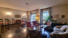 Prestigioso appartamento di 177 m² in vendita Via Iacopo Nardi, 1, Firenze, Toscana