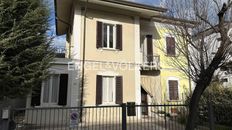 Esclusiva villa di 400 mq in vendita Viale Ludovico Ariosto, 17, Rimini, Emilia-Romagna
