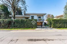 Villa in vendita a Lainate Lombardia Milano