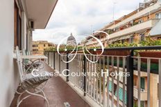 Prestigioso appartamento in vendita Via delle Fornaci, Roma, Lazio
