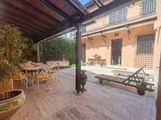 Casa di lusso di 444 mq in vendita Via di Santa Dorotea, 3, Roma, Lazio