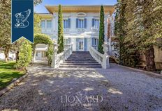 Villa di 750 mq in vendita Empoli, Italia