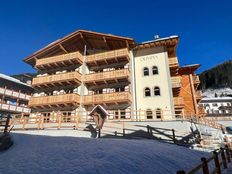 Appartamento di prestigio di 110 m² in vendita Streda de Ciampàc, 23, Canazei, Trentino - Alto Adige