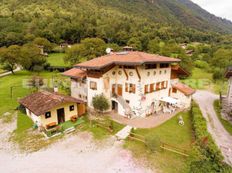 Hotel di lusso in vendita Via Mon, 14, Borgo Chiese, Provincia di Trento, Trentino - Alto Adige