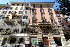 Prestigioso appartamento di 178 m² in vendita Via Ugo Bassi, 42, Roma, Lazio
