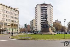 Prestigioso appartamento di 125 m² in vendita Piazza Michelangelo Buonarroti, 24, Milano, Lombardia