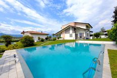 Villa di 300 mq in vendita Via Carducci, Manerba del Garda, Lombardia
