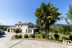 Villa in vendita a Offagna Marche Ancona