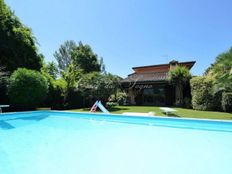 Esclusiva villa di 300 mq in vendita Via 20 Settembre, Forte dei Marmi, Lucca, Toscana