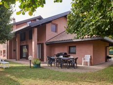 Villa in vendita a Vedano Olona Lombardia Varese