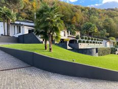 Villa in vendita a Brusino Arsizio Ticino Lugano