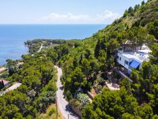 Villa in vendita a Castellabate Campania Salerno