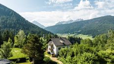 Villa in vendita a Monguelfo-Tesido Trentino - Alto Adige Bolzano