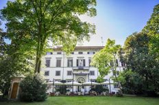 Prestigiosa villa di 3200 mq in vendita Via di San Lazzaro, Lucca, Toscana