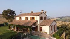 Casale in vendita a Fano Marche Pesaro e Urbino