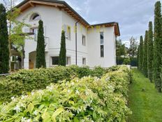 Villa di 460 mq in affitto Forte dei Marmi, Toscana