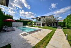 Prestigiosa villa di 300 mq in vendita Vimercate, Italia