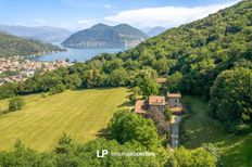 Villa in vendita a Besano Lombardia Varese