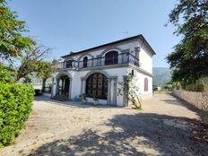 Esclusiva villa di 577 mq in vendita Terracina, Italia