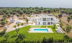 Prestigiosa villa di 250 mq in vendita Ostuni, Brindisi, Puglia