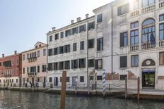 Palazzo in vendita a Venezia Veneto Venezia