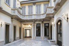 Appartamento di lusso di 95 m² in vendita Via Rovello, Milano, Lombardia