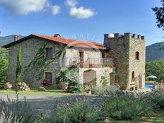 Casale in vendita a Licciana Nardi Toscana Massa-Carrara
