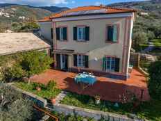 Casale di 285 mq in vendita Via del Cerreto, Lavagna, Liguria