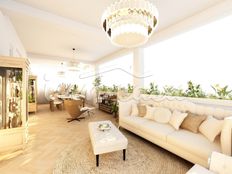 Appartamento di lusso di 170 m² in vendita Rimini, Emilia-Romagna