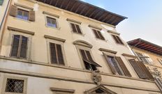 Palazzo di 1000 m² in vendita Firenze, Italia