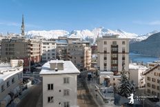 Appartamento in vendita a Sankt-Moritz Cantone dei Grigioni Region Maloja