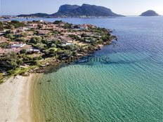 Prestigiosa villa di 150 mq in vendita Viale Concas Caddinas, Golfo Aranci, Sassari, Sardegna