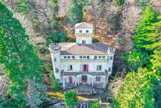 Palazzo di 937 m² in vendita Stresa, Italia