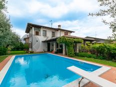 Villa di 240 mq in vendita Manerba del Garda, Italia