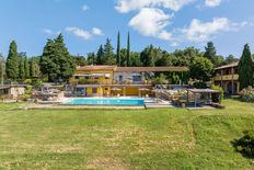 Prestigiosa villa di 649 mq in vendita Capraia e Limite, Italia