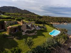 Esclusiva villa di 200 mq  Piccolo Pevero - Porto Cervo - Costa Smeralda, Arzachena, Sassari, Sardegna
