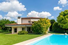 Esclusiva villa di 670 mq in vendita via Sinigaglia, Castiglione delle Stiviere, Mantova, Lombardia