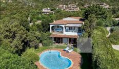 Prestigiosa villa di 280 mq in vendita, Arzachena, Italia