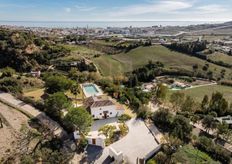 Esclusiva villa di 450 mq in vendita Estepona, Andalusia