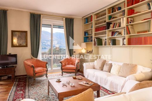 Apartment in Como, Provincia di Como