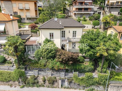 Villa in Como, Provincia di Como